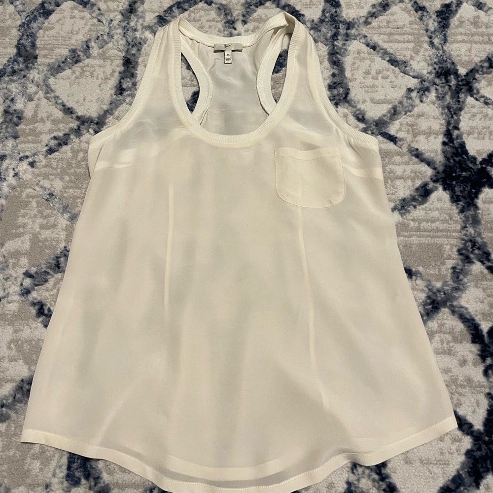Cream silk tank . Very good condition. By Joie
